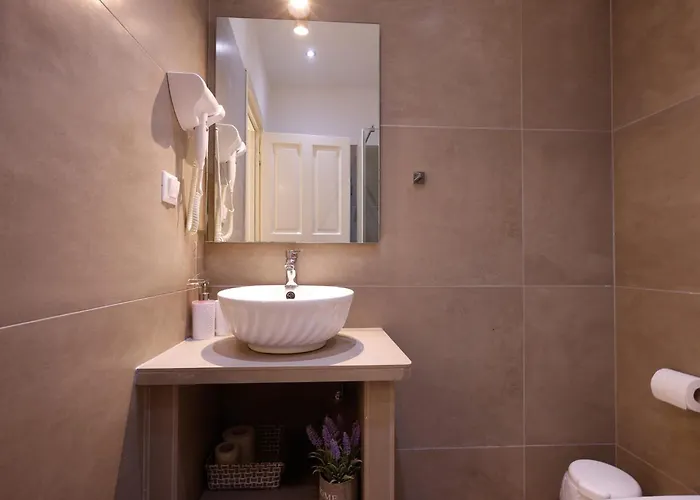 Apartament Alisachni Ground Floor Apraos
