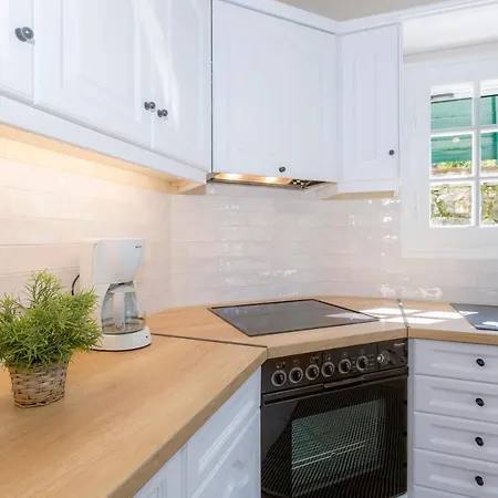 Appartement Alisachni Apraos