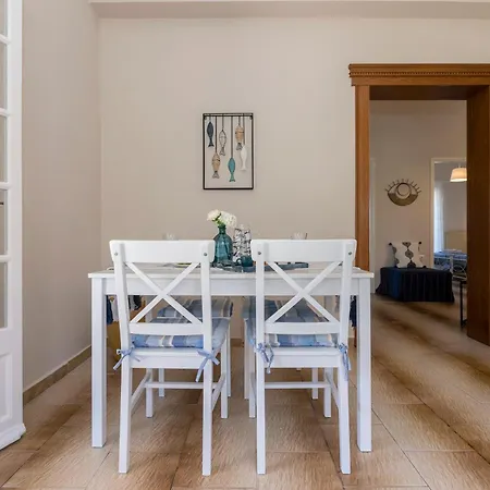 Alisachni Apartment