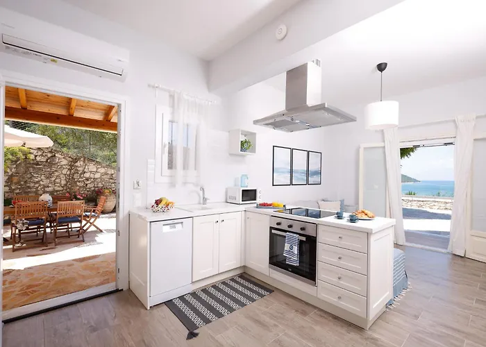 Apartment Alisachni Ground Floor *