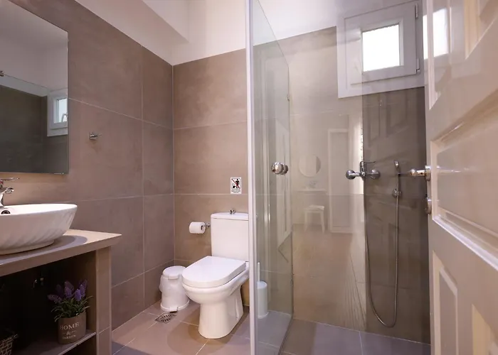 Apartment Alisachni Ground Floor *