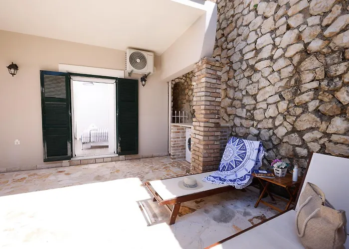 Apartment Alisachni Ground Floor Apraos