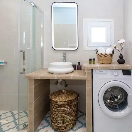 Alisachni アパート Apraos