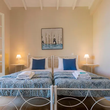 Alisachni アパート