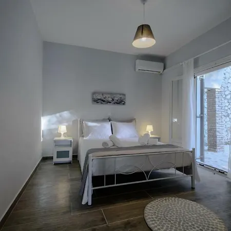 Alisachni アパート *