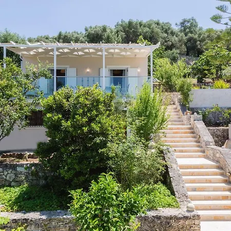 Alisachni アパート